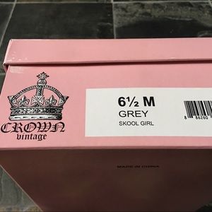 Brand New/in box: Crown Vintage Gray Heels sz 6.5